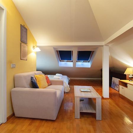 Apartment Viki Split Extérieur photo